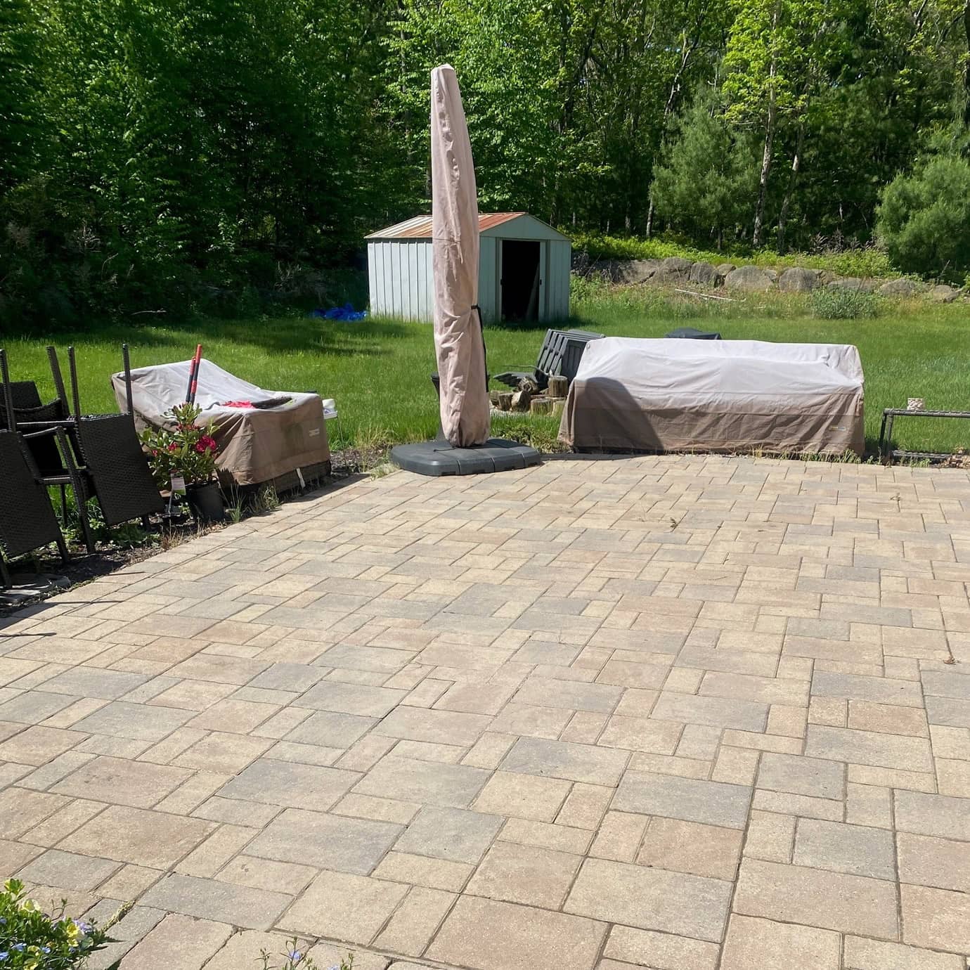 PATIOS